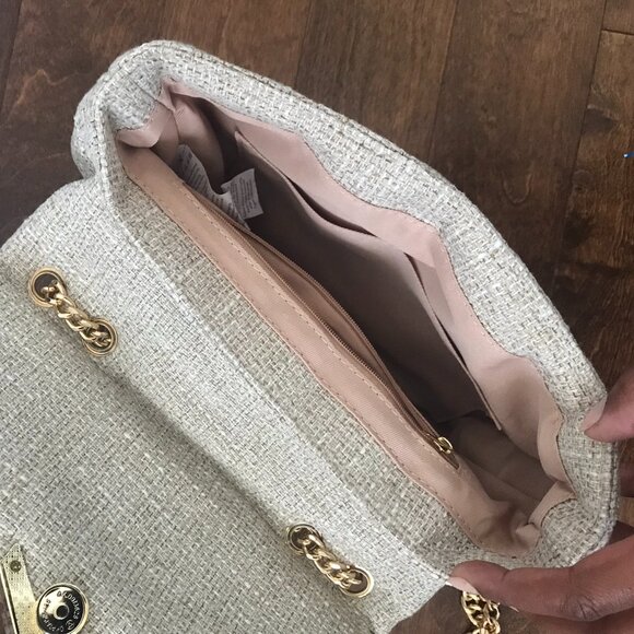 JustFab Quilted Chevron Crossbody - Picture 3 of 5